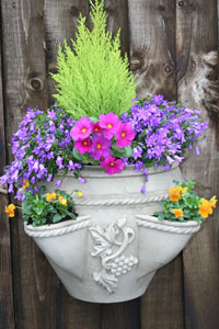 Wall Planter In Limestone